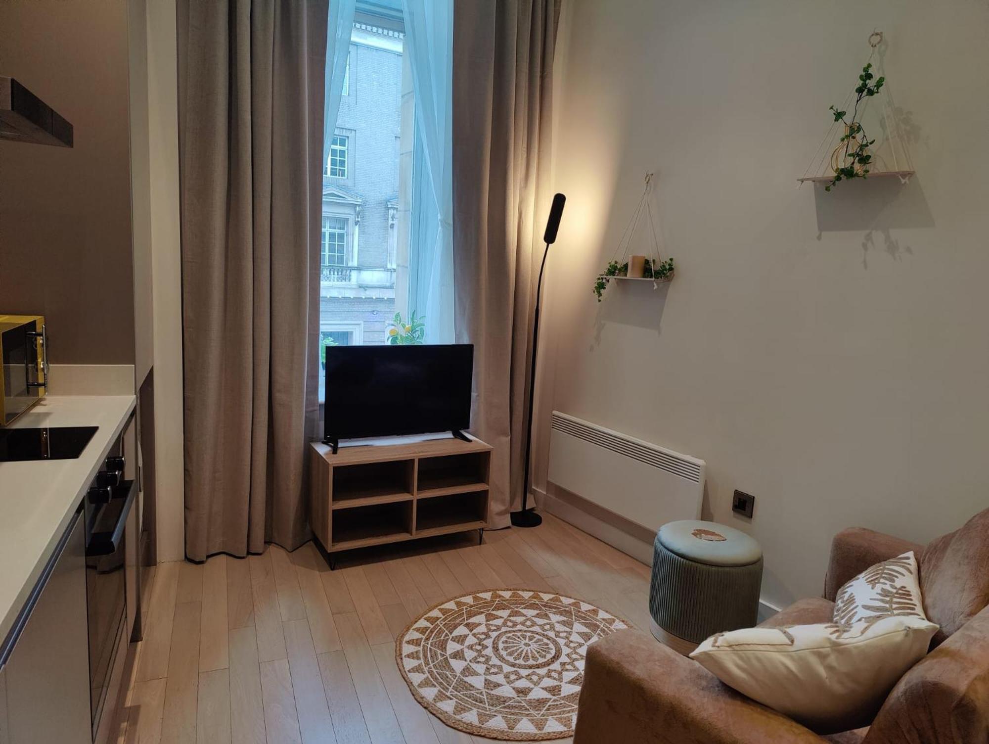 Liverpool Gem: Cozy Studio Retreat Exterior photo