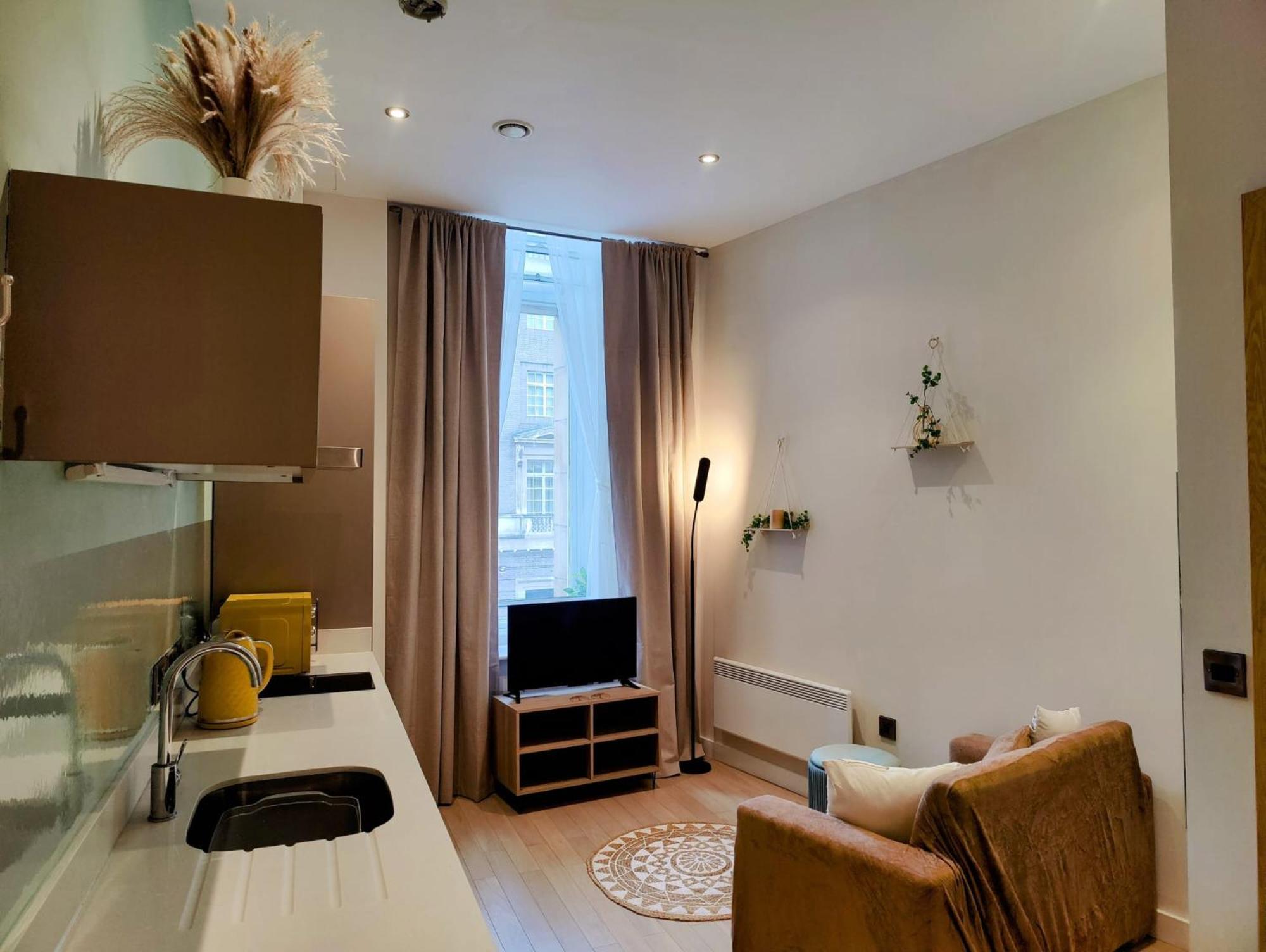 Liverpool Gem: Cozy Studio Retreat Exterior photo